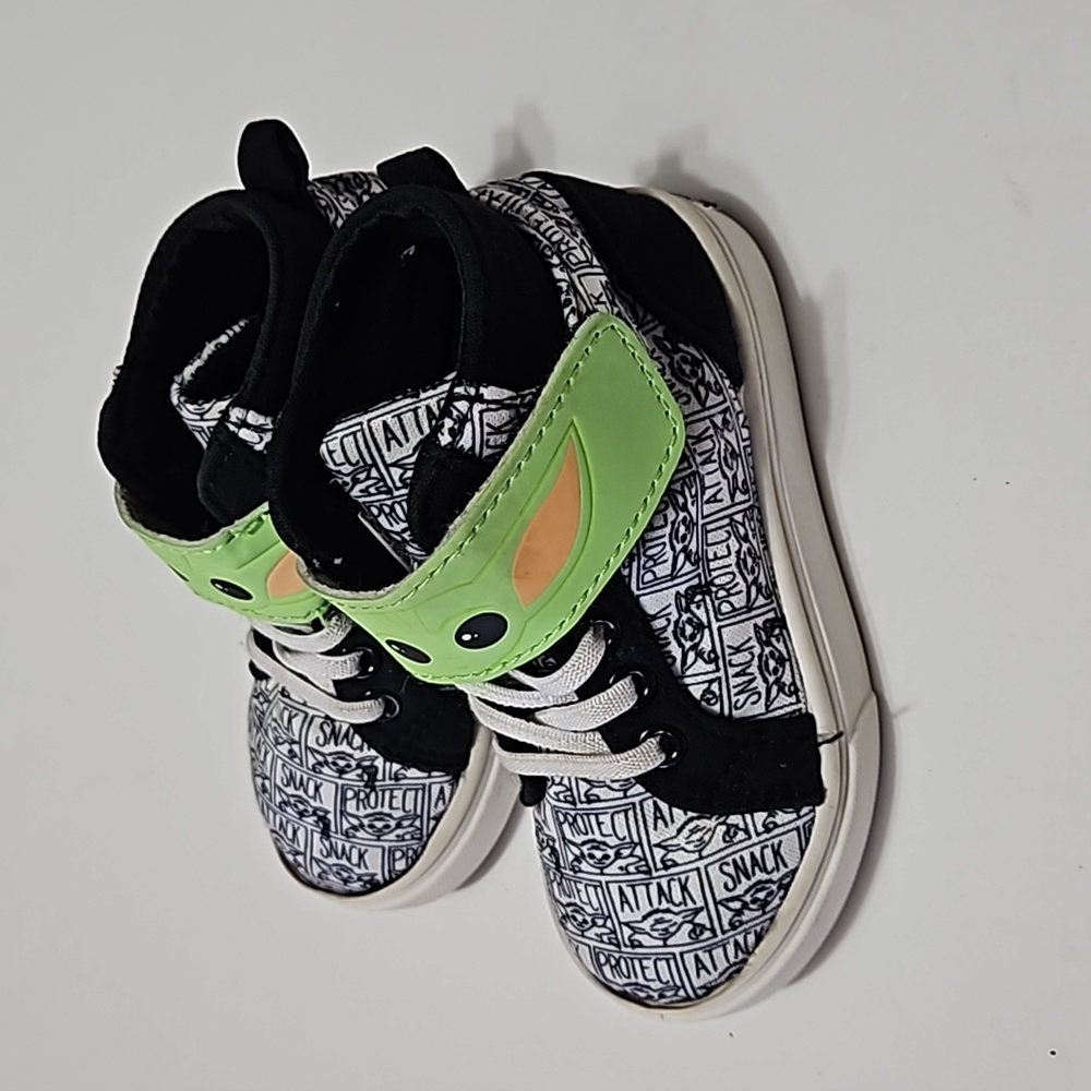 The Mandalorian Child High Top Sneakers Size 8 #S-237